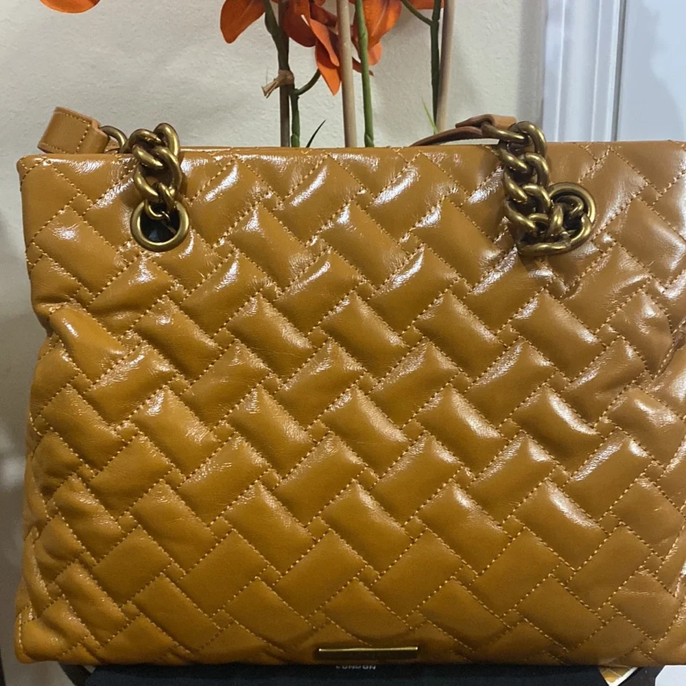 Kurt Geiger Kensington Quilted Leather Tote - Picture 5 of 13
